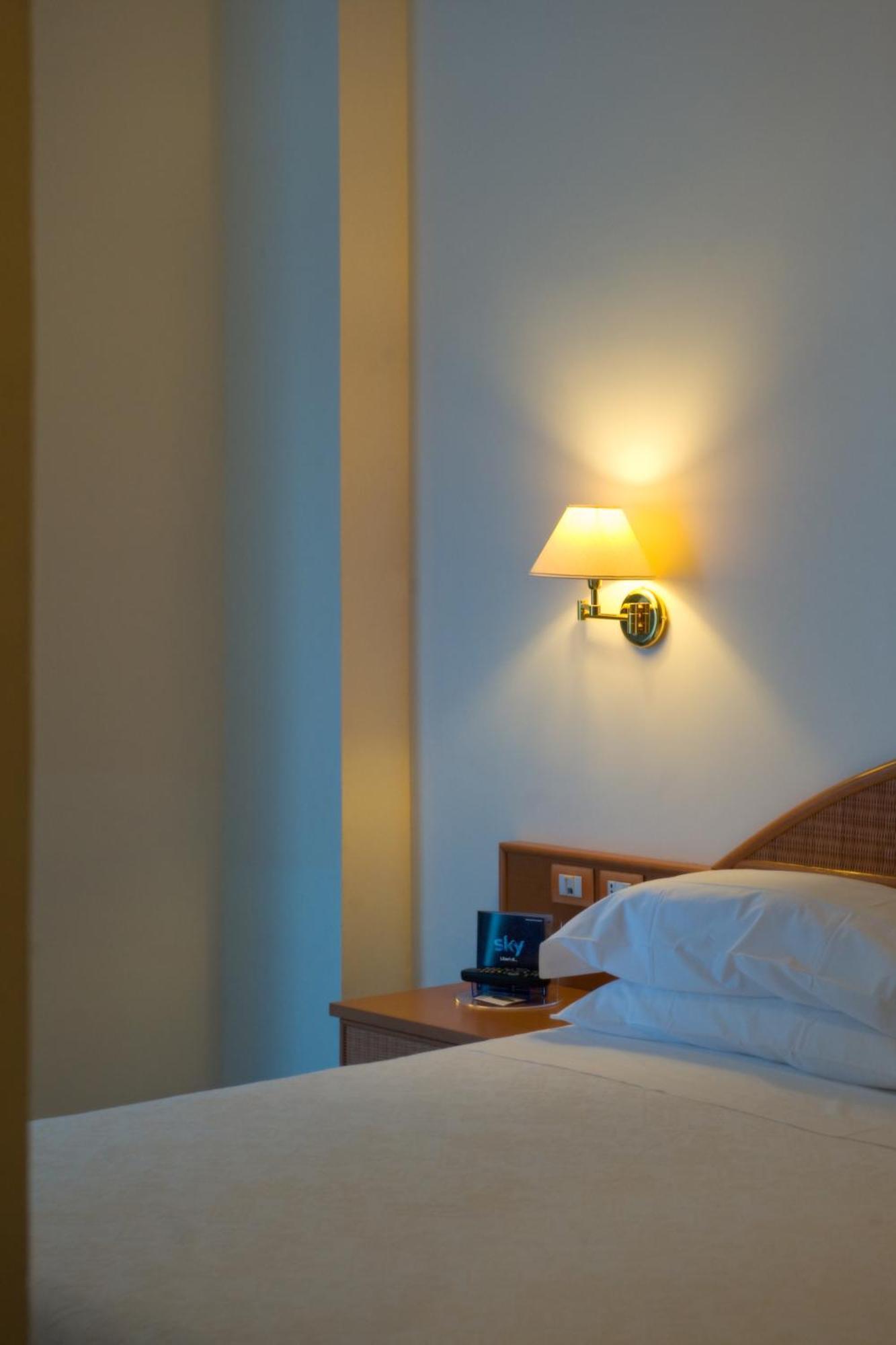 Hotel Pensione Reale Maiori Exteriör bild